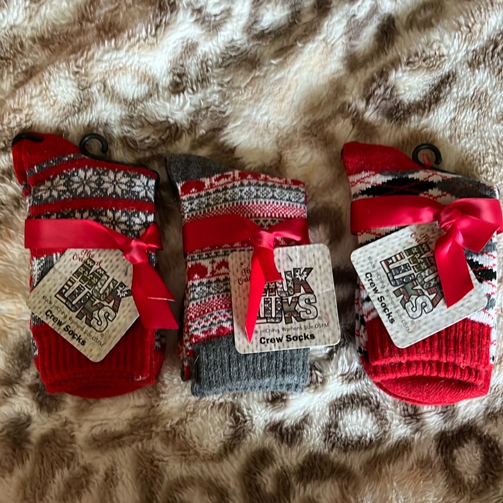 Muk Luks set of three fairisle and hearts socks